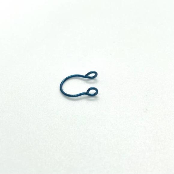 SINGLE Fake Septum Nose Ring Cuff - Blue - Picture 5 of 6